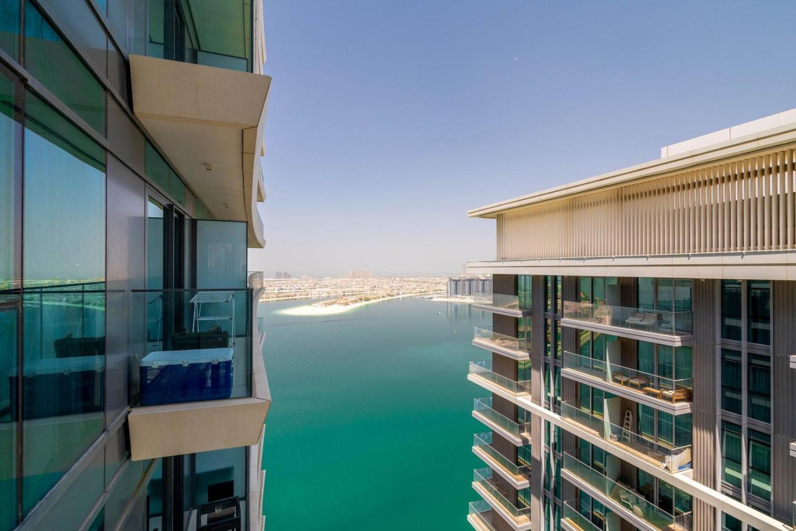 Guestready - Luxurious Beachfront Getaway In Apartment Dubai