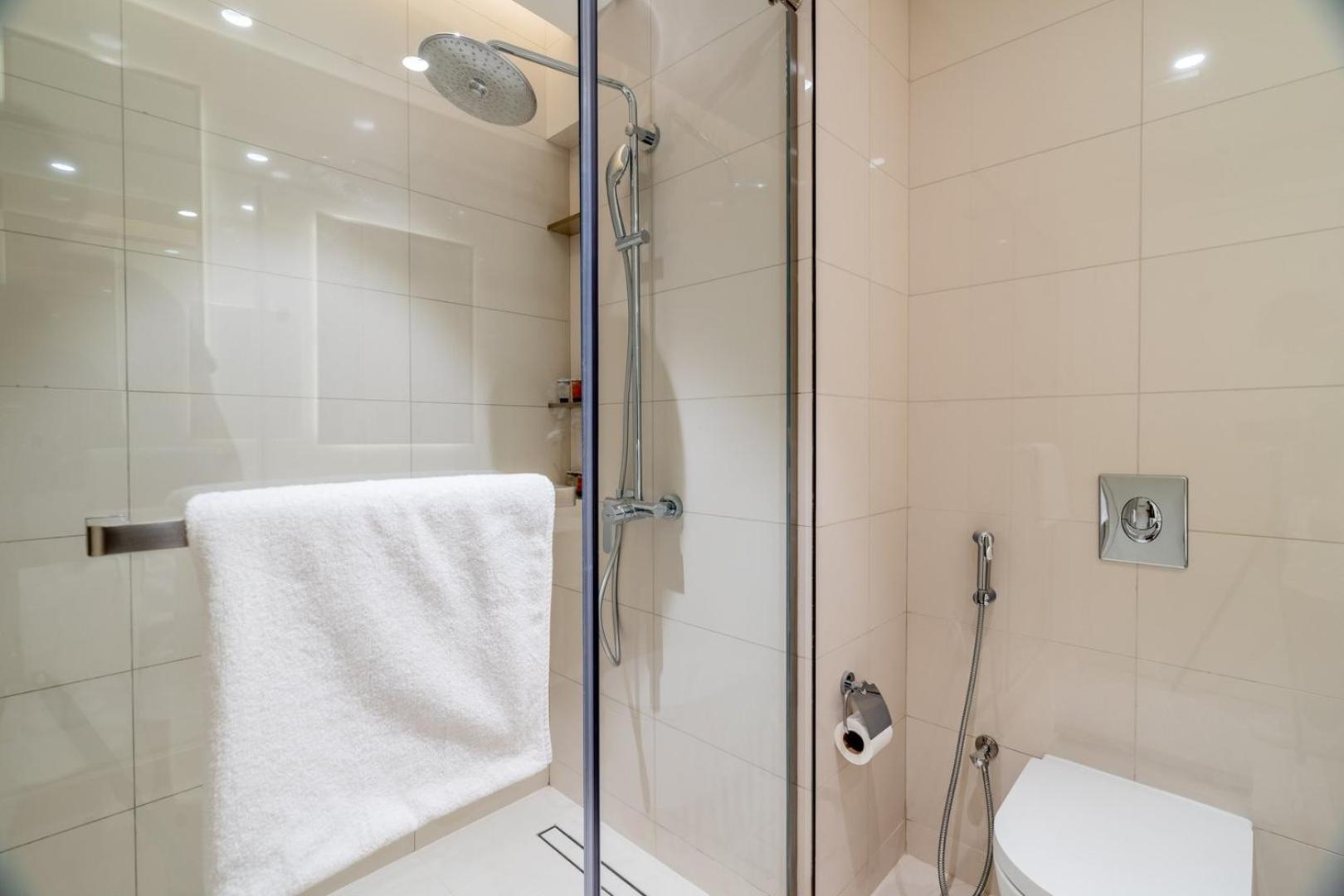 Guestready - Luxurious Beachfront Getaway In Apartment