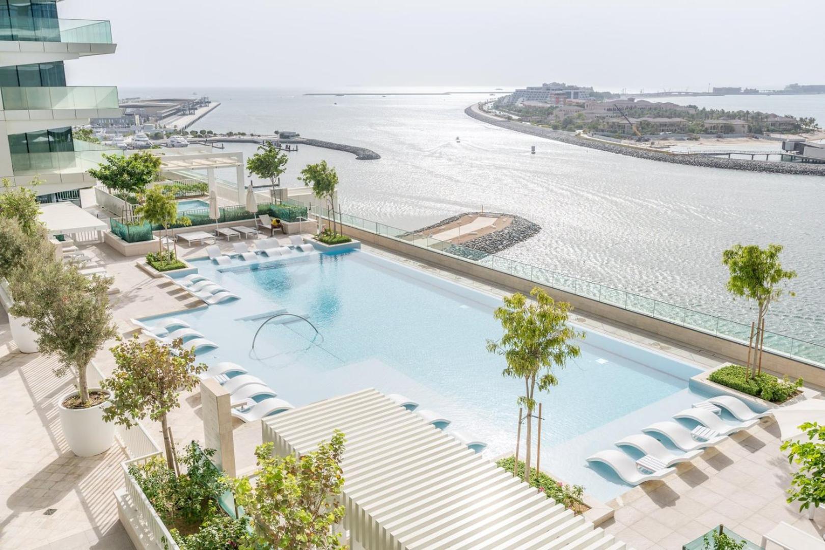 Apartment Guestready - Luxurious Beachfront Getaway In *
